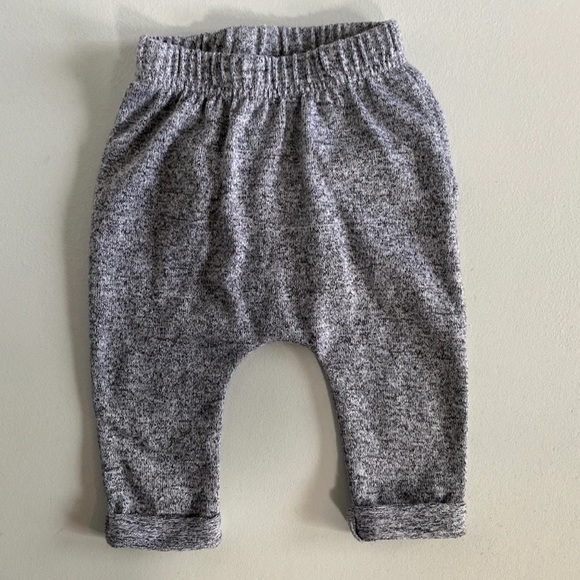 Old Navy Joggers - Picture 1 of 1